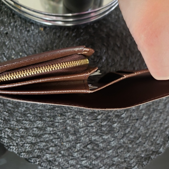 Wallet - Picture 7 of 8